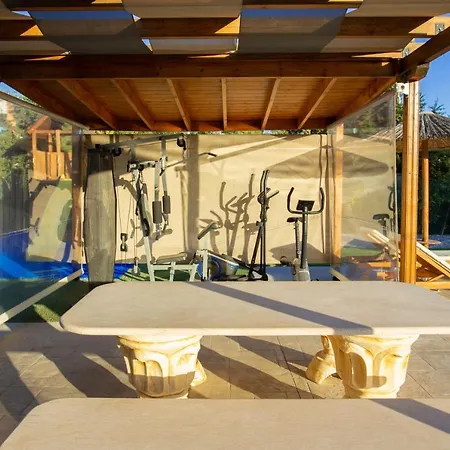 Sun's Reach Villa